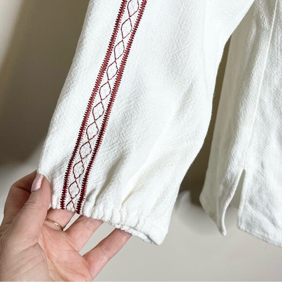 NWT Soft Surroundings Ecru Mirage Loose Pullover Embroidered Top Size XS - Picture 4 of 9